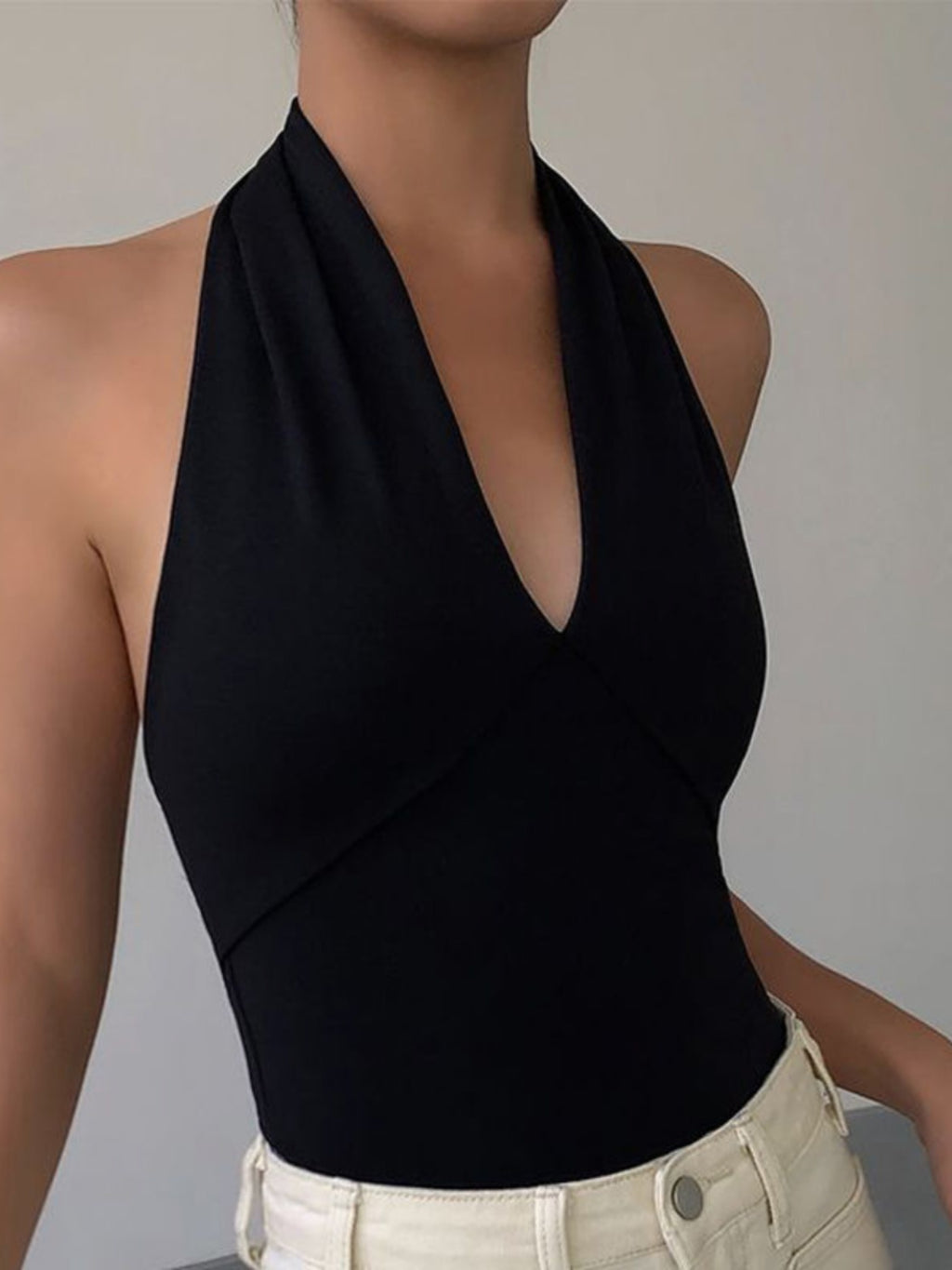 Advanced Sense Black V-neck Halterneck Vest