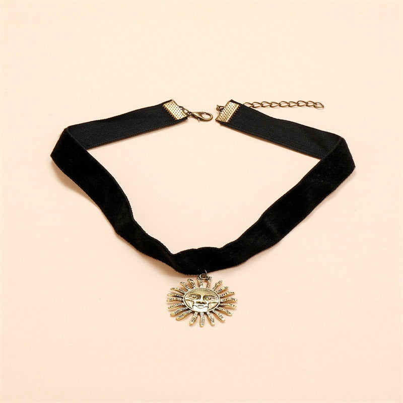 Chic Sunflower Fashion Clavicle Chain