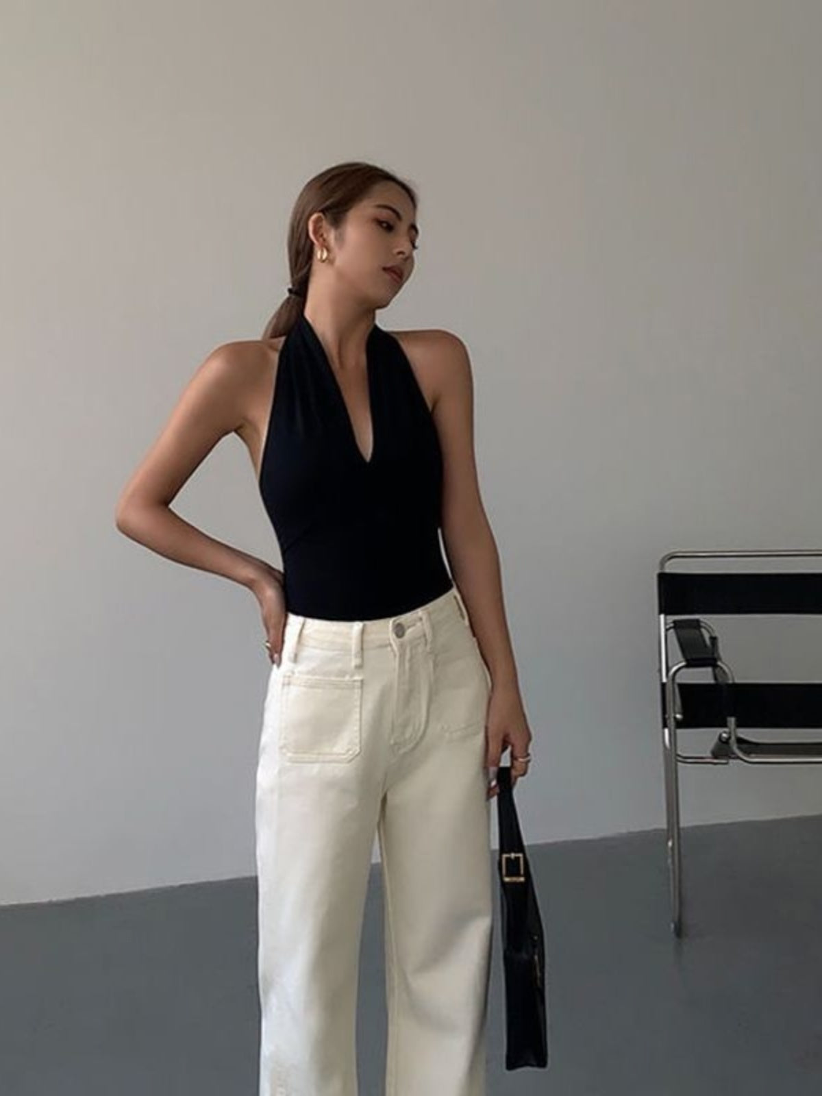 Advanced Sense Black V-neck Halterneck Vest